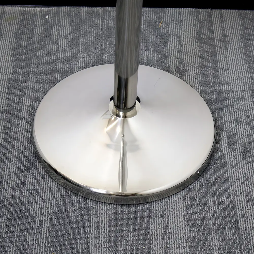 سارية علم بقاعدة 36 سم 2.jpg