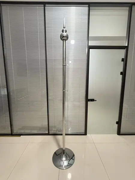 Winning in a Saturated Market: Custom Sectional Flagpoles for Saudi Arabia