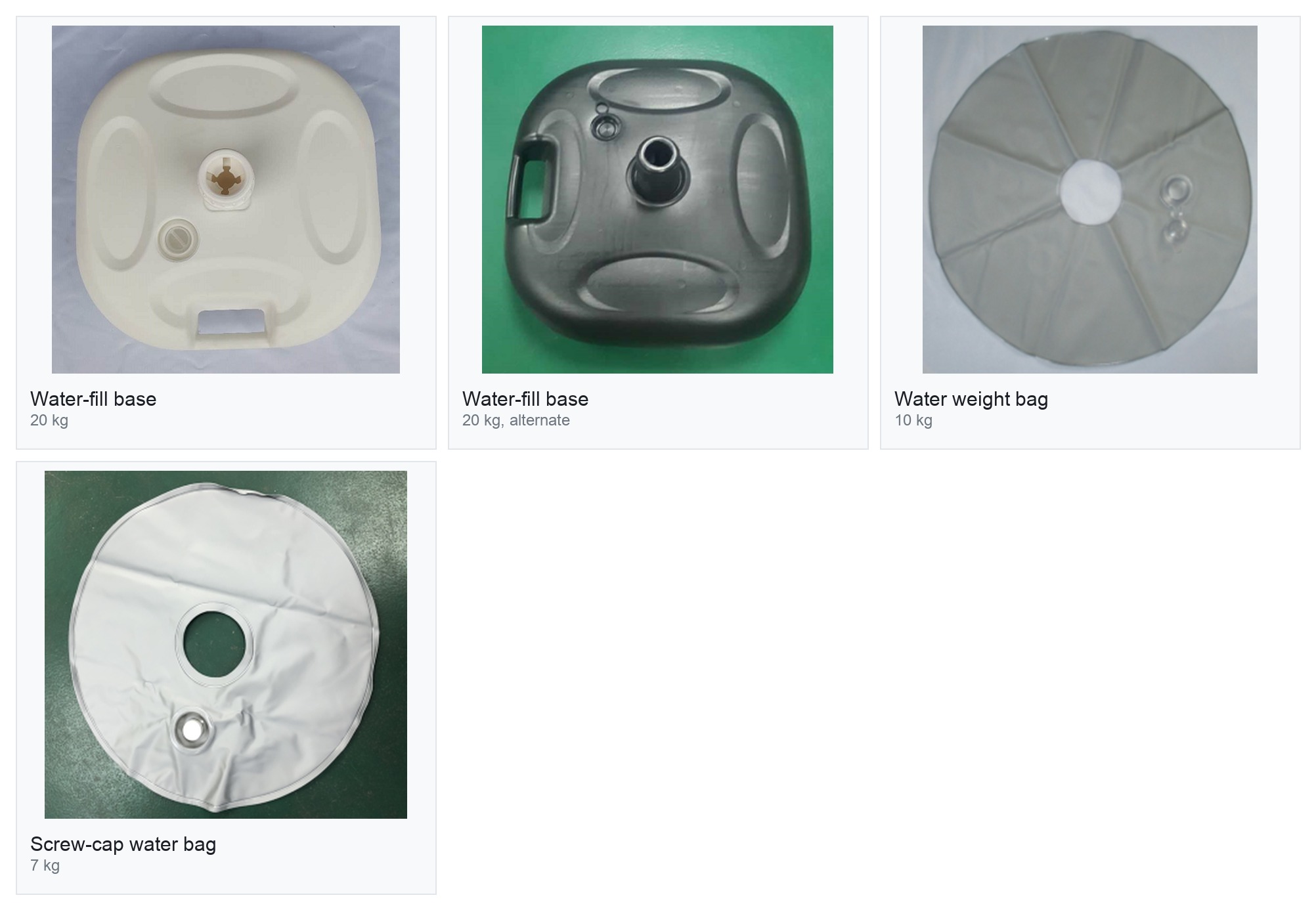 Water-fill bases and water bags for flags: two 20 kg blow-moulded bases, a 10 kg water bag and a 7 kg screw-cap water bag