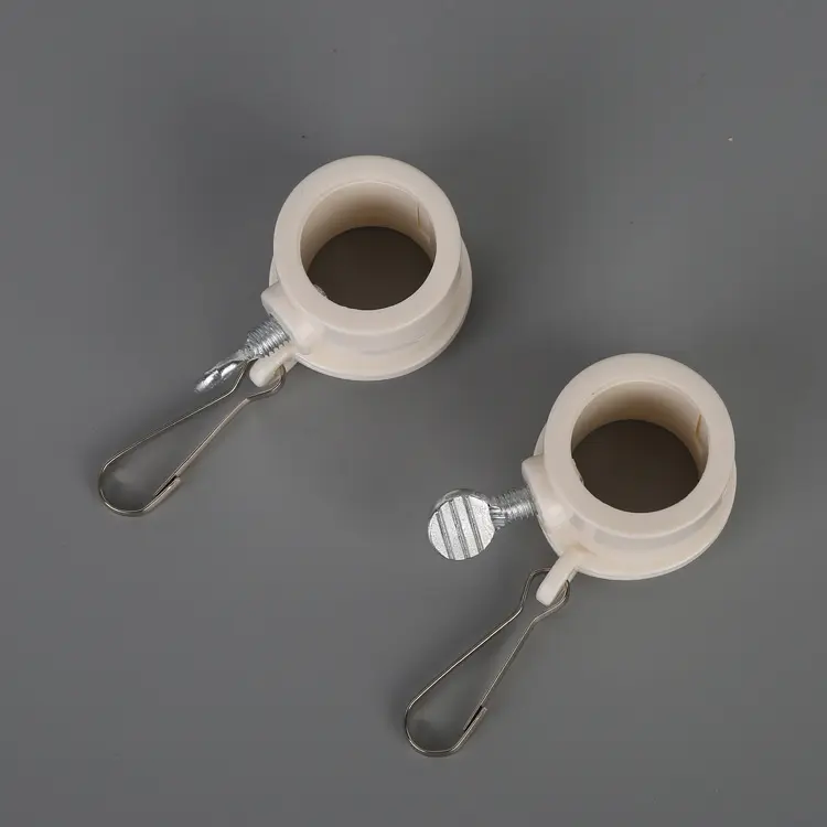 2-Plastic Flag Rings