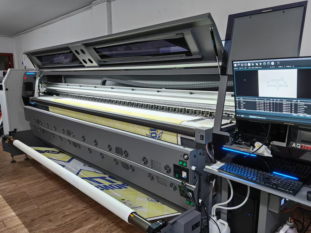 flag-pole-Advertising-exhibition-products-manufacturer-Digital-printing-machine