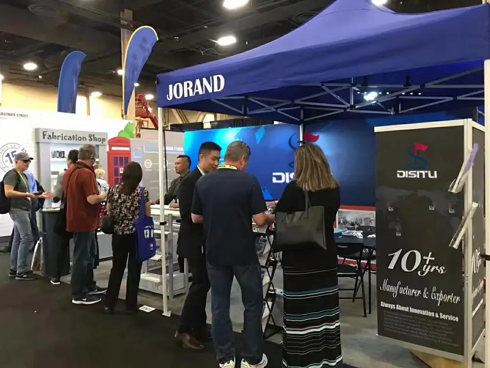 flag-pole-Advertising-exhibition-products-manufacturer-Exhibition